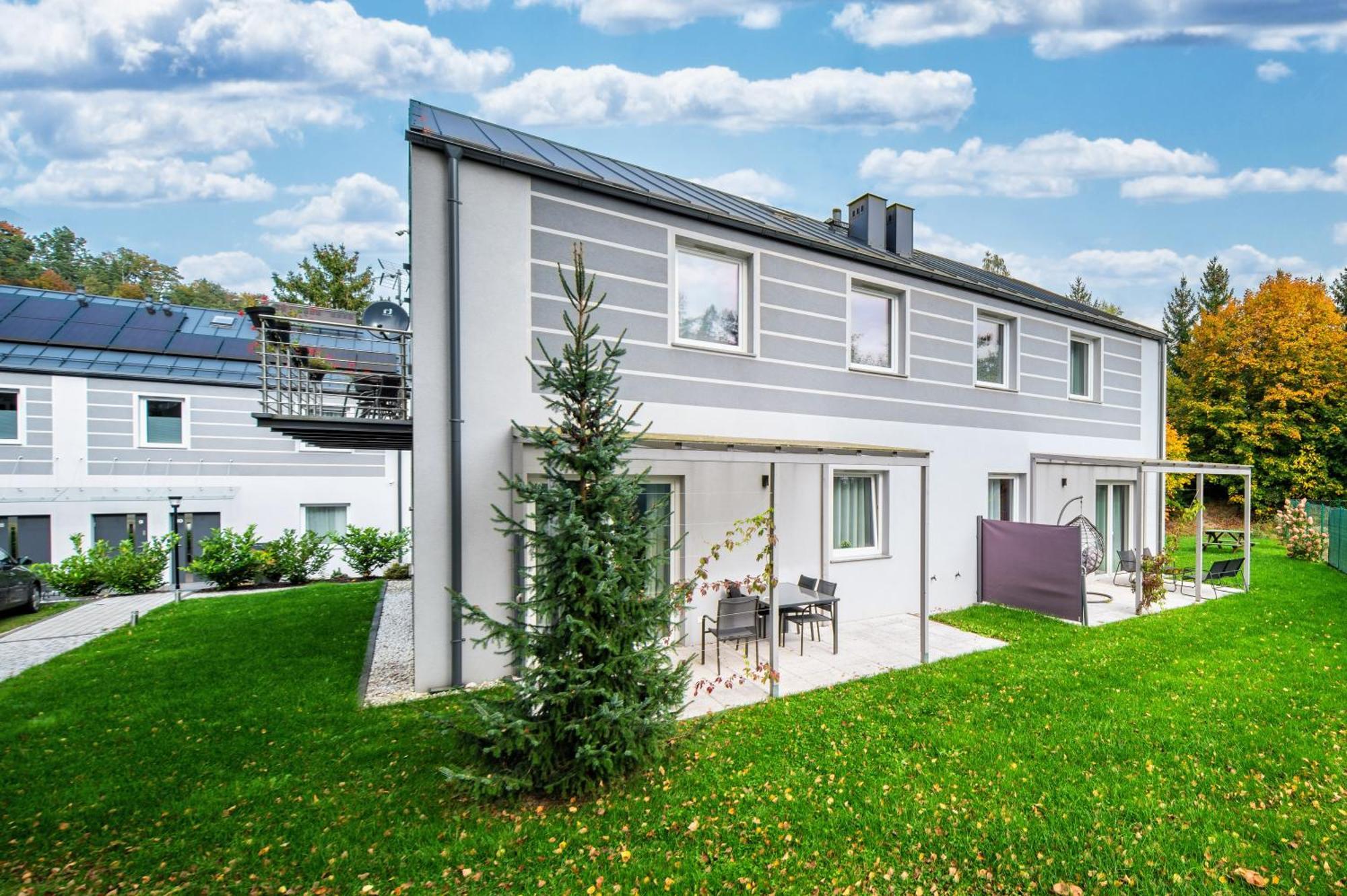 Apartamenty Wczasowa - Komfort Z Narciarnia Kudowa Zdroj Ngoại thất bức ảnh