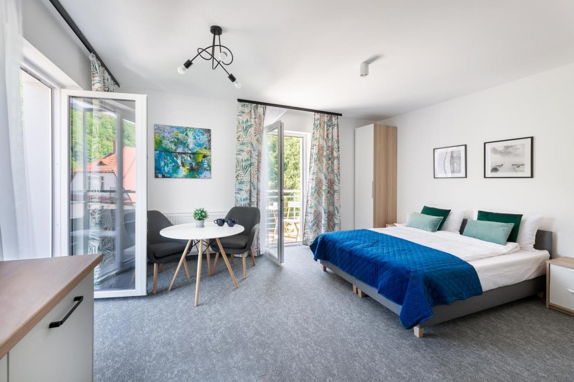 Apartamenty Wczasowa - Komfort Z Narciarnia Kudowa Zdroj Ngoại thất bức ảnh