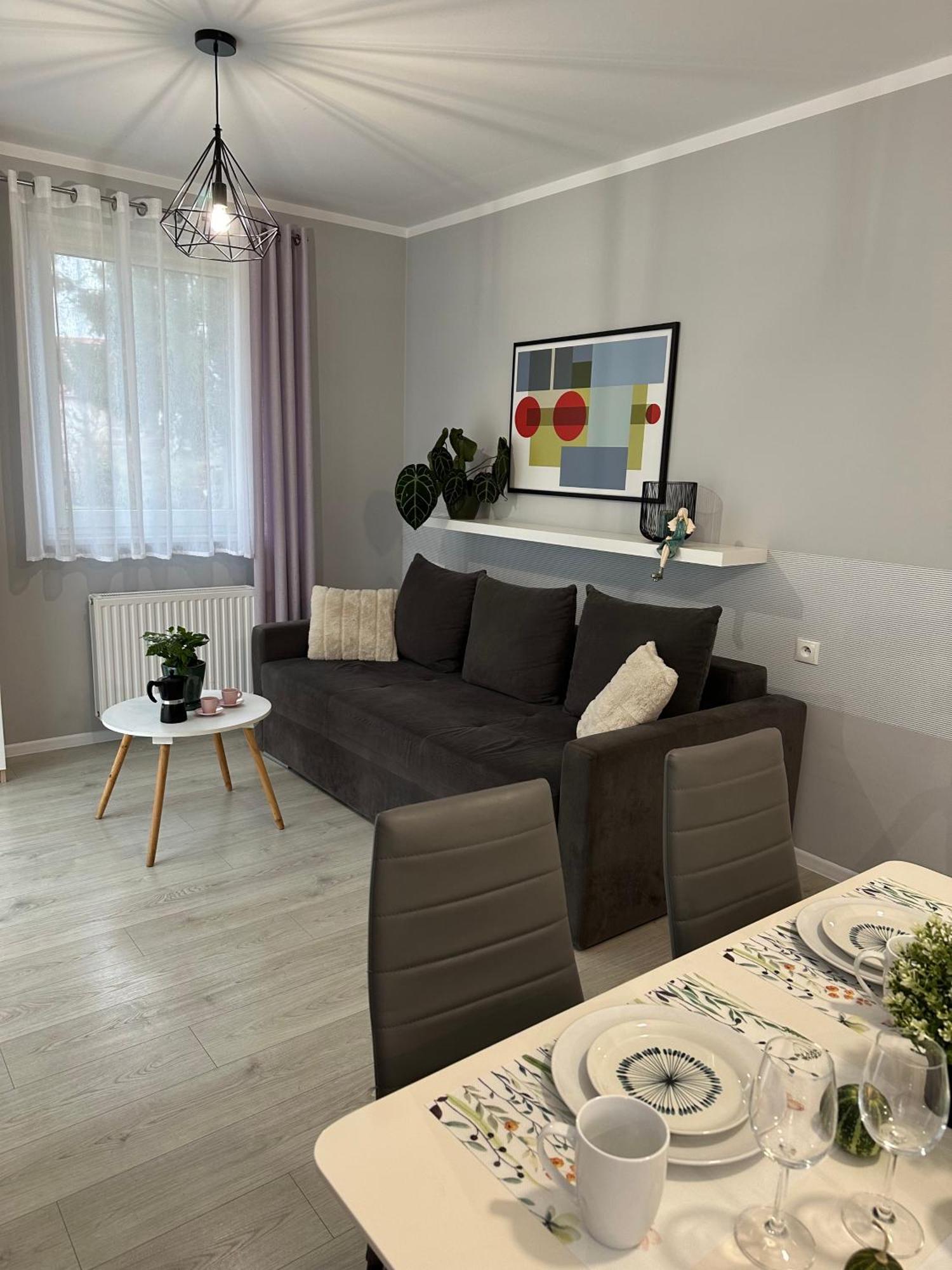 Apartamenty Wczasowa - Komfort Z Narciarnia Kudowa Zdroj Ngoại thất bức ảnh